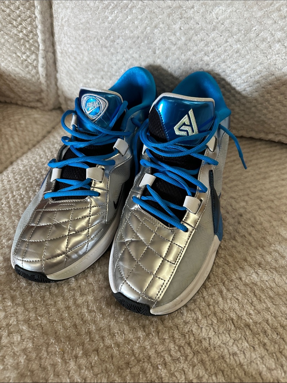 Nike Zoom GIANNIS FREAK 5 “Ode to my Love”